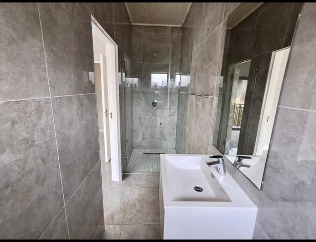 3 BEDROOM HOUSE FOR SALE IN PALM LAKES ESTATE